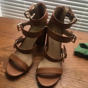 Tan chunky heels